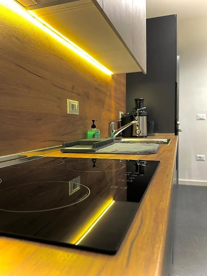 Charming And Bright Tirana Center Apartament Apartment